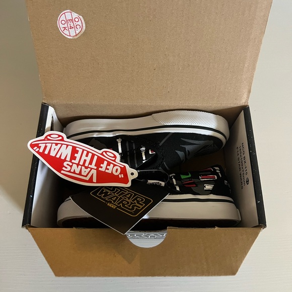 Star Wars Vans - Toddler size 6 - Darth Vader - Classic slip on - new with tags - Picture 2 of 7